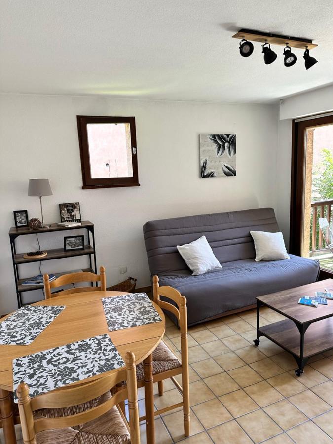 Charmant Appartement Briançon Extérieur photo